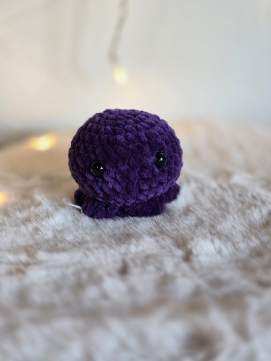 Octopus Dunkellila